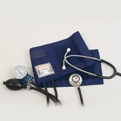 مقياس ضغط الدم اللاسائلي الطبي مع صفعة ملفوفة