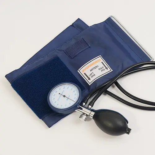 مقياس ضغط الدم اللاسائلي الطبي مع سماعة الطبيب